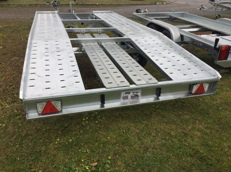 Remolque Portacoches Lider Nuevo de Doble Eje – 450 × 203 cm – MMA 2.700 kg