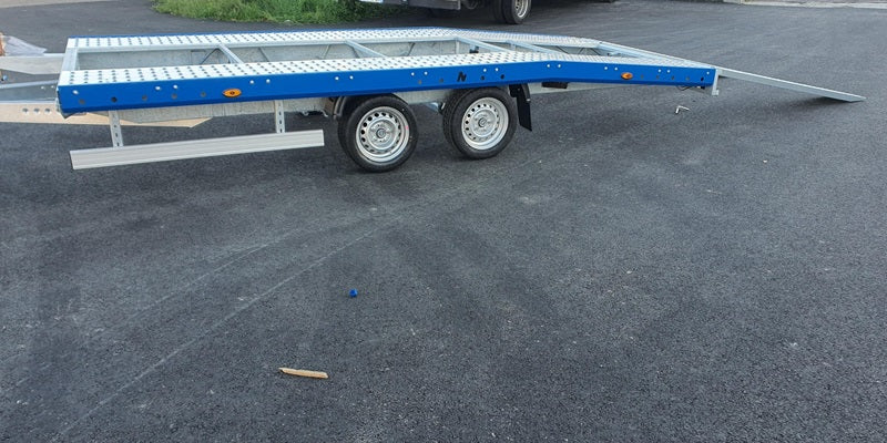 Remolque Portacoches Boro JUPITER NB 4527 Nuevo – 450 × 200 cm – MMA 2.700 kg