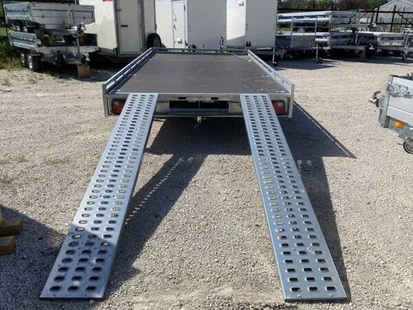 Remolque Plataforma Fija Boro ATLAS Nuevo con Rampas – 500 × 200 cm – MMA 3.500 kg