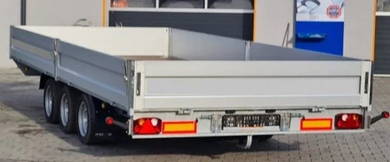 Remolque Plataforma BOSS 6.0 Nuevo de 3 Ejes con Rampas – 610 × 200 cm – MMA 3.500 kg