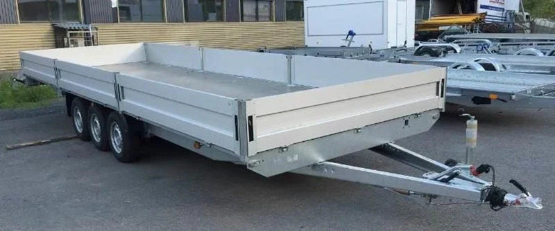 Remolque Plataforma BOSS 6.0 Nuevo de 3 Ejes con Rampas – 610 × 200 cm – MMA 3.500 kg