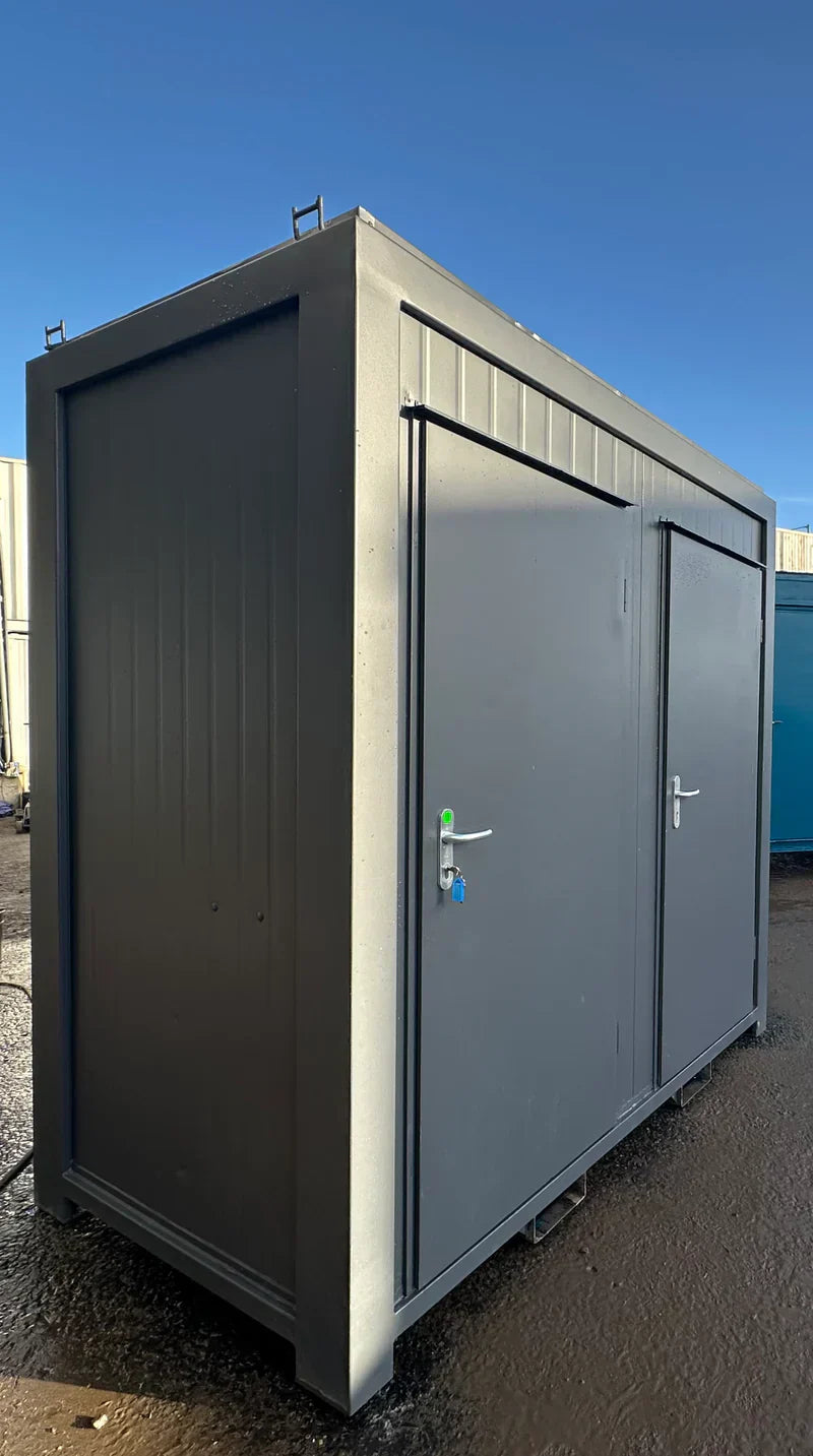 Contenedor sanitario nuevo de 2,4 × 1,5 m