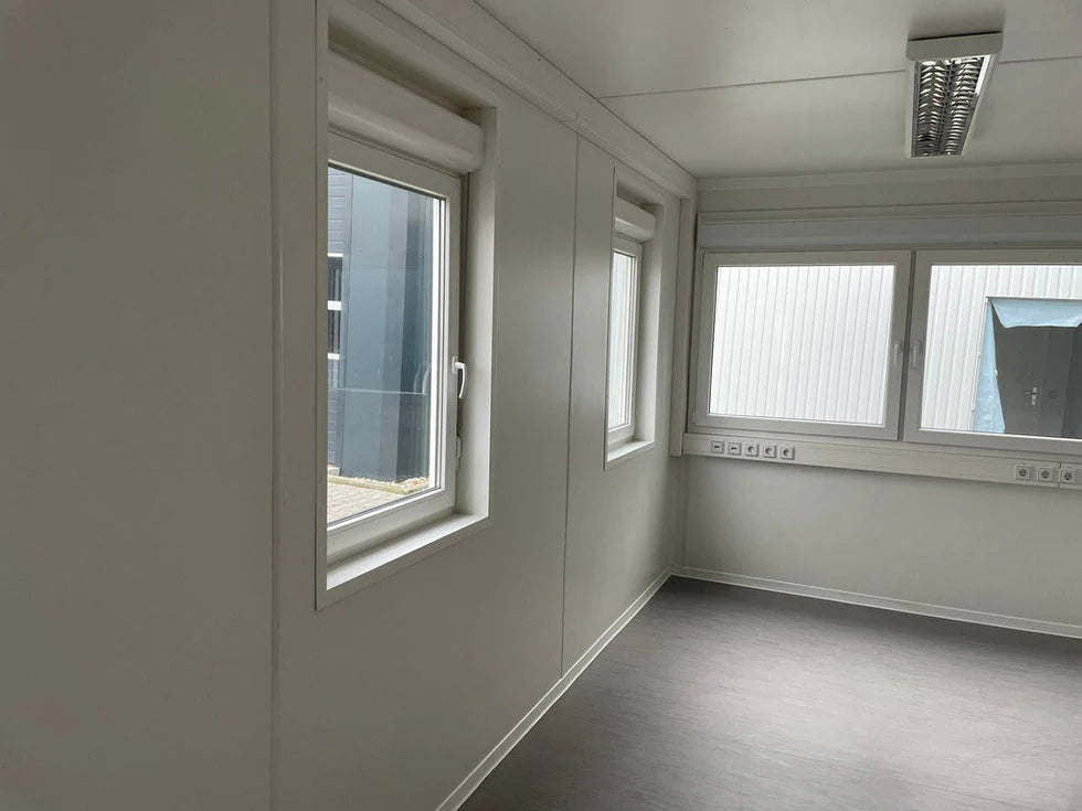 Contenedor oficina nuevo de 6 × 2,4 m