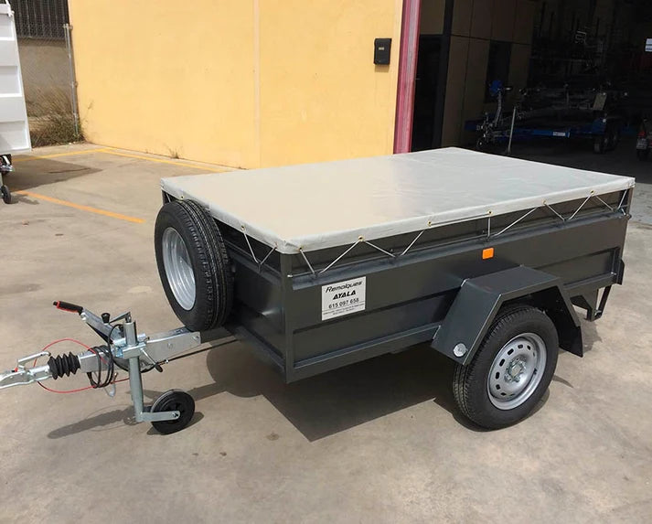 Remolque de Carga Nuevo con Lona Plana – 200 × 130 × 50 cm – MMA 750 kg