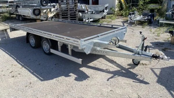 Remolque Plataforma Fija Boro ATLAS Nuevo con Rampas – 700 × 200 cm – MMA 3.500 kg