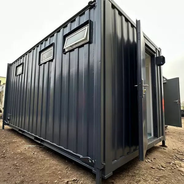 Bloque sanitario nuevo 3 + 1 de 4,8 × 2,7 m